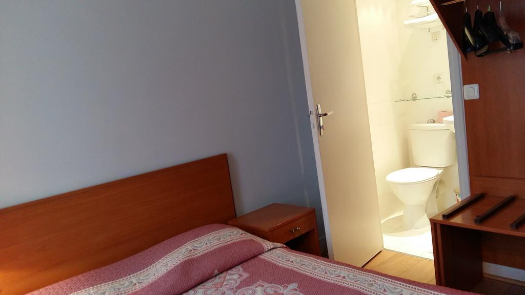 Pax Hotel Paris 18E Esterno foto